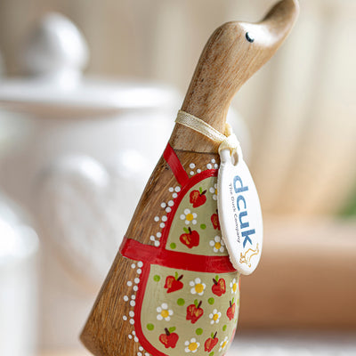 DCUK Dinky Duck Baker, Apple