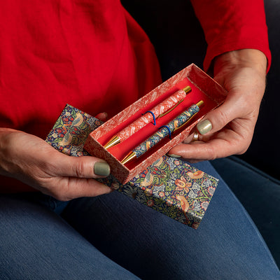 Gift Pen Set - William Morris Strawberry Thief